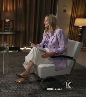 Laura Kuenssberg feet photo 12