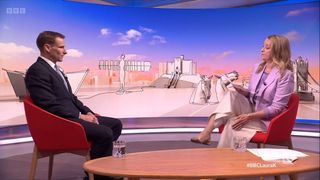 Laura Kuenssberg feet photo 10