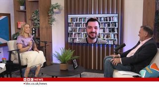 Laura Kuenssberg feet photo 4