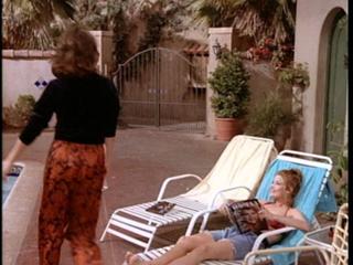 Laura Leighton feet photo 11