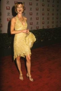 Laura Leighton feet photo 6