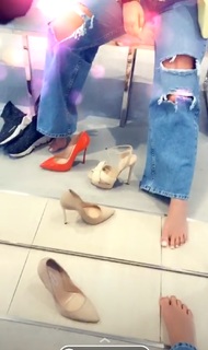Laura Lempika feet photo 16