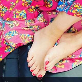 Laura Lempika feet photo 1