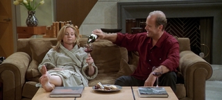 Laura Linney feet photo thumbnail