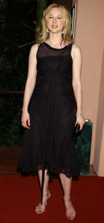 Laura Linney feet photo thumbnail