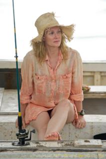 Laura Linney feet photo thumbnail