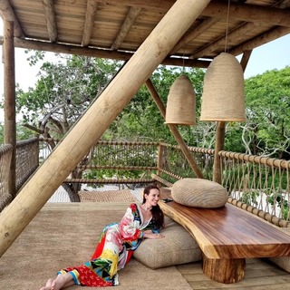 Laura Londoño feet photo 18