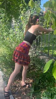 Laura Londoño feet photo 7