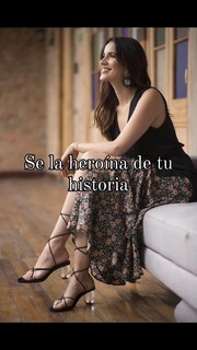 Laura Londoño feet photo 4