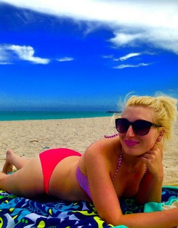 Laura Loomer feet photo 2