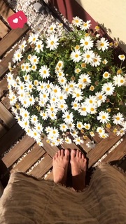Laura Madrueño feet photo 20