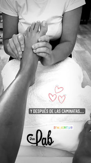 Laura Madrueño feet photo 17