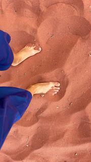 Laura Madrueño feet photo 8