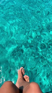 Laura Madrueño feet photo 3