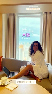 Laura Madrueño feet photo 8