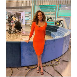Laura Madrueño feet photo 6