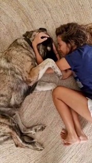 Laura Madrueño feet photo 17