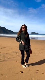 Laura Madrueño feet photo 15
