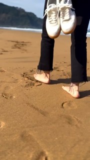 Laura Madrueño feet photo 12
