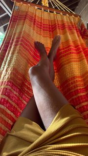 Laura Madrueño feet photo 15