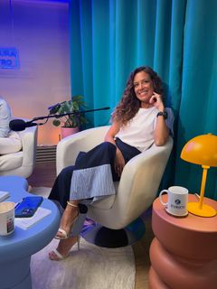 Laura Madrueño feet photo 3
