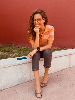 Laura Madrueño feet photo 12