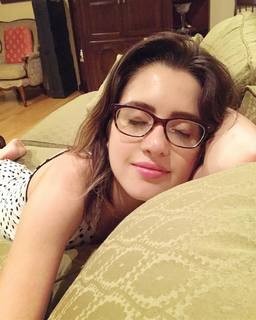 Laura Marano feet photo thumbnail