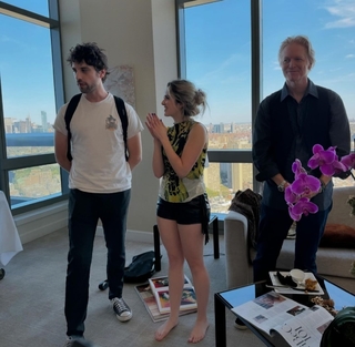 Laura Marano feet photo thumbnail
