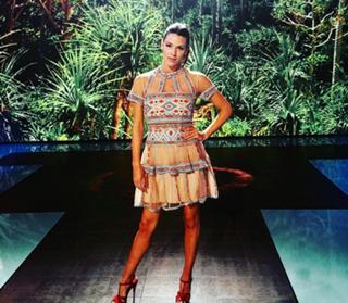 Laura Matamoros feet photo 7