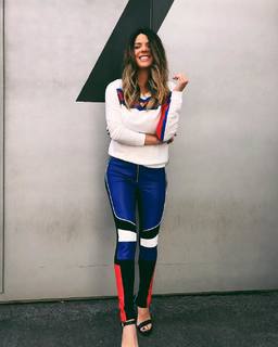 Laura Matamoros feet photo 18