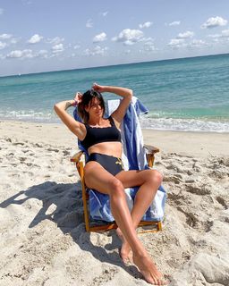 Laura Matamoros feet photo 3