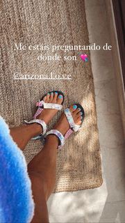 Laura Matamoros feet photo 18