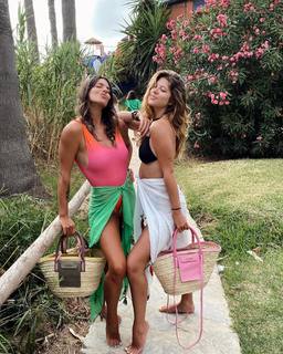Laura Matamoros feet photo 16