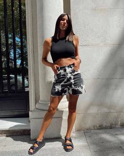 Laura Matamoros feet photo 6