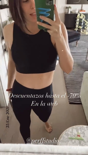 Laura Matamoros feet photo 15