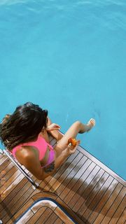 Laura Matamoros feet photo 7