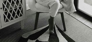 Laura Matamoros feet photo 11