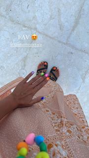 Laura Matamoros feet photo 13