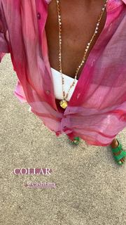 Laura Matamoros feet photo 3