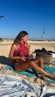Laura Matamoros feet photo 20