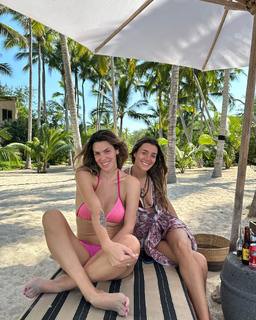 Laura Matamoros feet photo 16