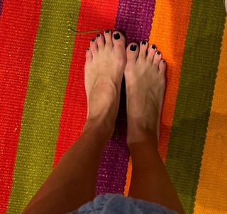 Laura Matamoros feet photo 7