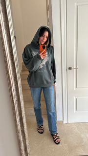 Laura Matamoros feet photo 4