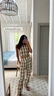 Laura Matamoros feet photo 13