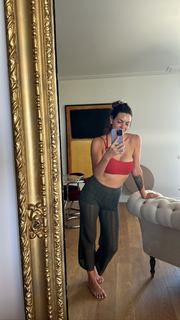 Laura Matamoros feet photo 12
