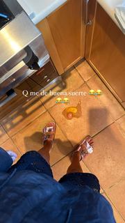 Laura Matamoros feet photo 19