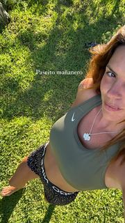 Laura Matamoros feet photo 13