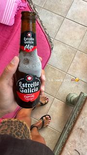 Laura Matamoros feet photo 15