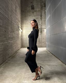 Laura Matamoros feet photo 7