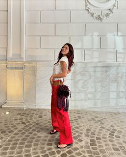 Laura Matamoros feet photo 10